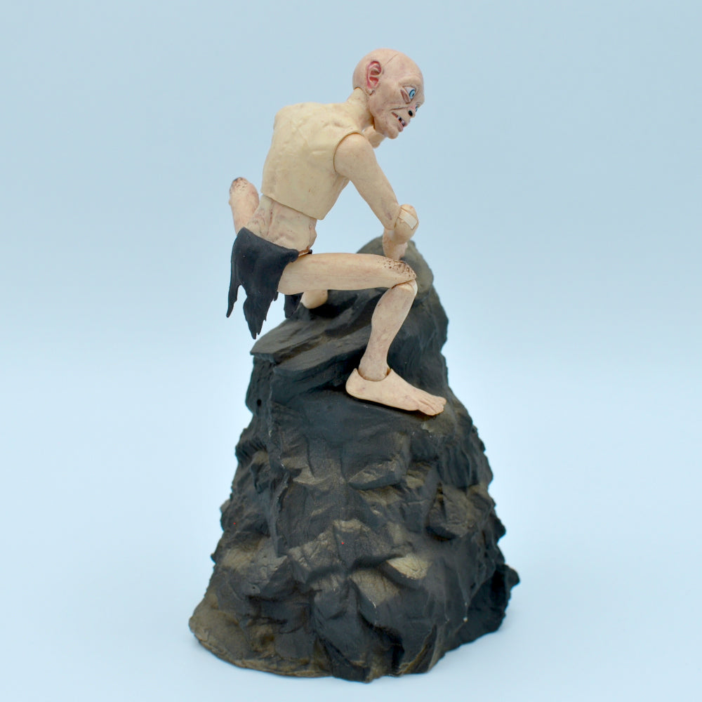Lord of the Rings Deluxe Gollum Action Figure